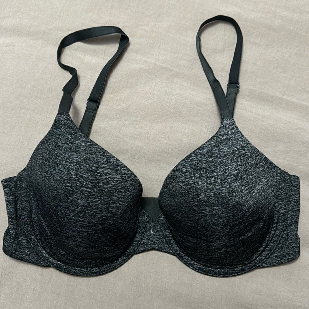 Victoria’s Secret T-shirt Bra